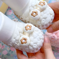 SnowBloom